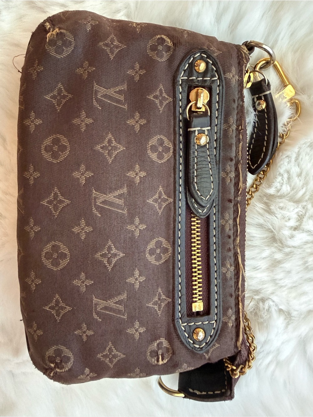 Louis Vuitton Brown Monogram Canvas Mini Lin Pochette with Chain Wristlet - Picture 5 of 15